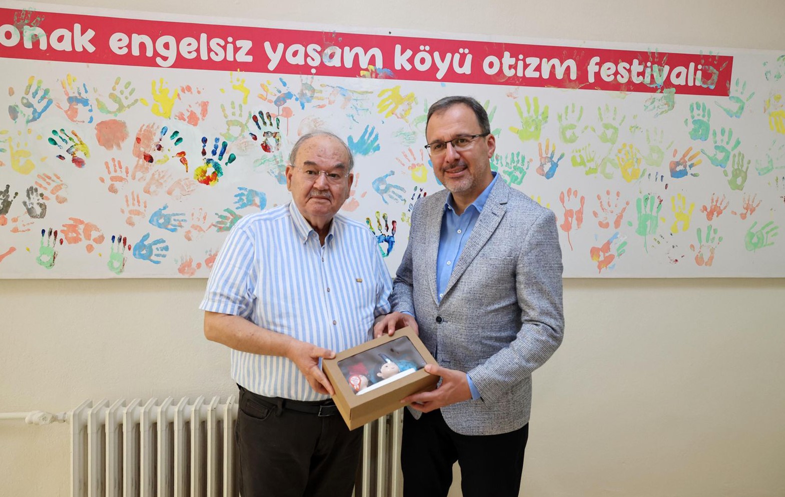kasapoglu-burhan-ozfatura-izmir-in-hafizasinda-yasayacak