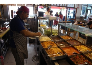 Yaz Aylarında Bu Besinlere Dikkat