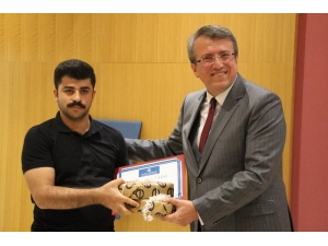 ‘Engelsiz Açıköğretim’ Yarışmasında Ödüller Dağıtıldı