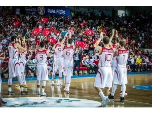 2019 Fıba Dünya Kupası Elemeleri’nde Seyirci Rekoru Kırıldı