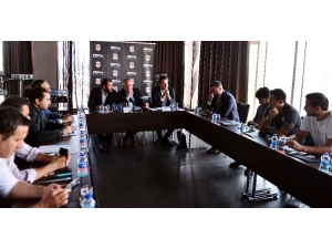 Uluslararası Profesyonel Futbol Birliği’nden Tpfd’ye Ziyaret