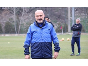 Kardemir Karabükspor’da Levent Açıkgöz Ayrılığı Açıkladı