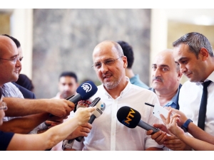 Hdp Eş Başkanları Buldan, Temelli Ve İstanbul Milletvekili Ahmet Şık Kayıtlarını Yaptırdı