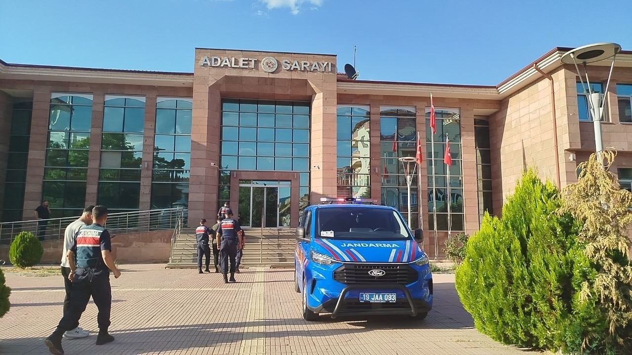 corum-da-uyusturucu-tacirlerine-jandarmadan-operasyon-1-tutuklama