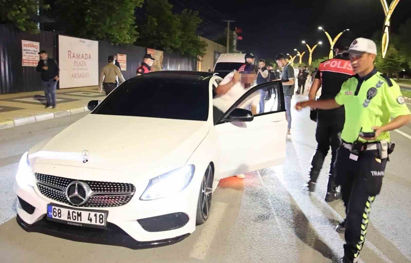 aksaray-da-ehliyetsiz-surucuye-202-bin-lira-ceza