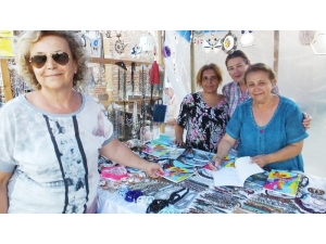 Balıkesirli Eğitimcinin Eserleri Beğenildi