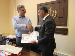 Milletvekili Erol Mazbatasını Aldı