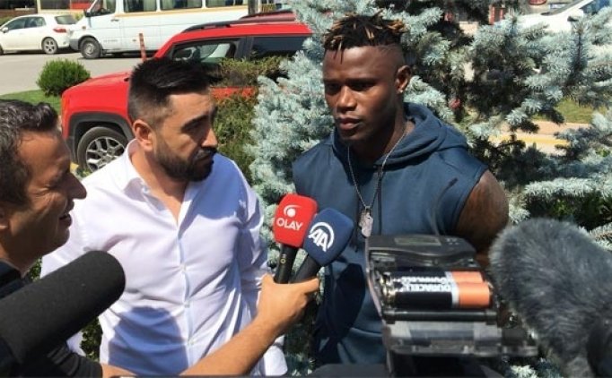 Badji: ''söz Verdiğim Için Bursaspor'dayım''