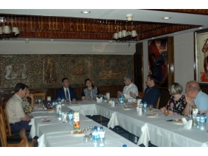 Chp’li Aday Adaylarından Seçim Değerlendirmesi