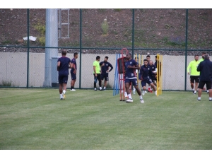 Mesut Bakkal: "Emre Akbaba’ya Şu Zamana Kadar Resmi Bir Teklif Yok"