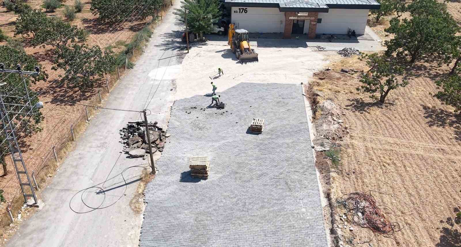 sehitkamil-den-kirsal-mahallelere-yatirim-seferberligi