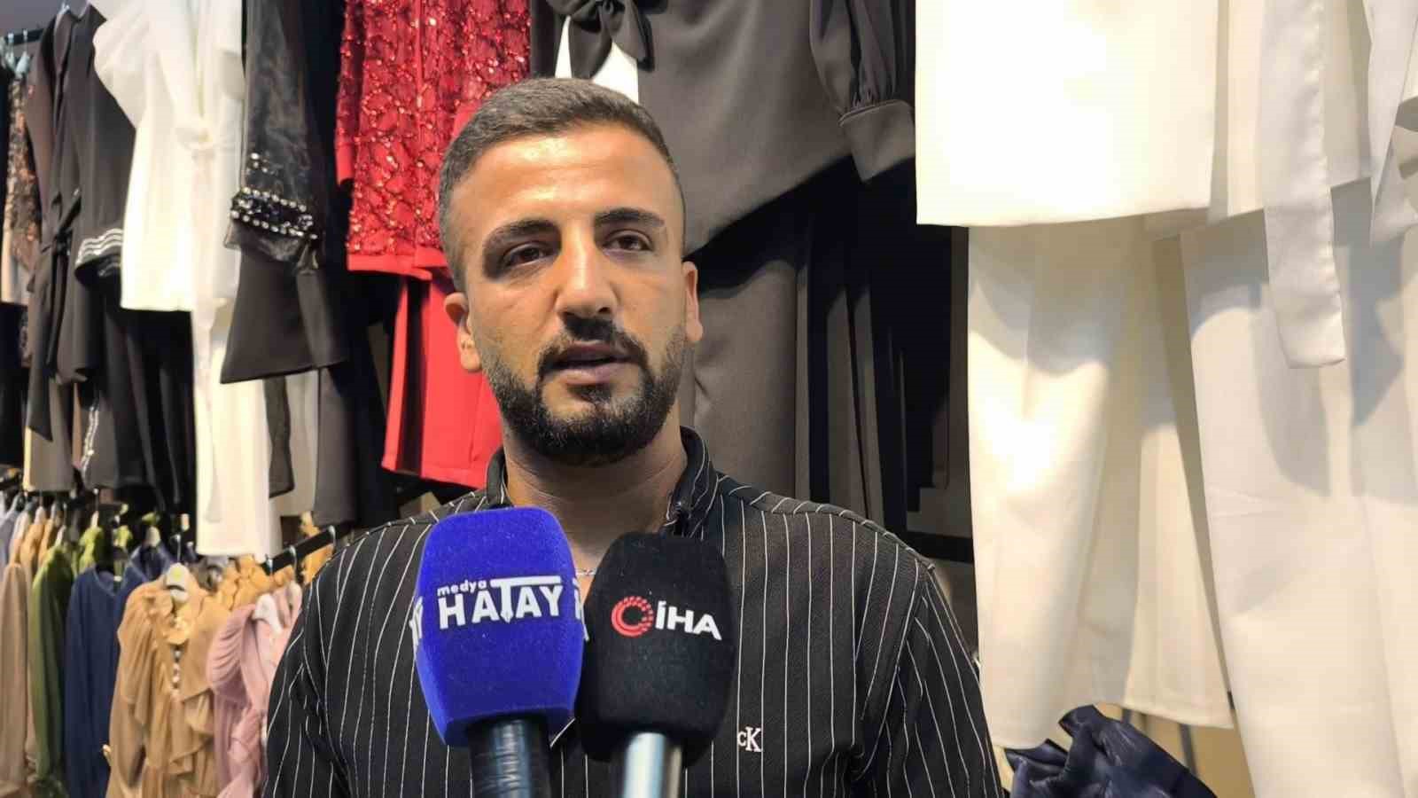 musteri-gibi-geldikleri-magazada-calisani-oyalayip-bin-lirayi-caldilar