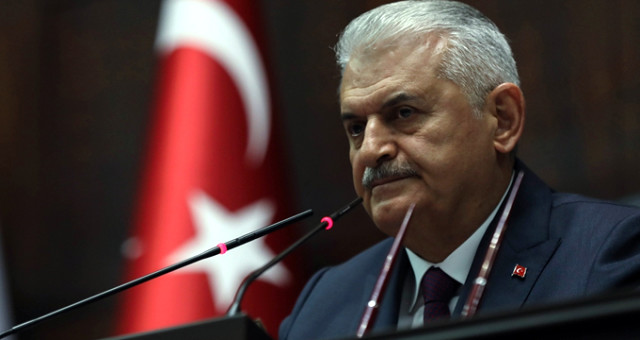 Son Başbakan Binali Yıldırım Veda Ederken Duygulandı: Hakkınızı Helal Edin