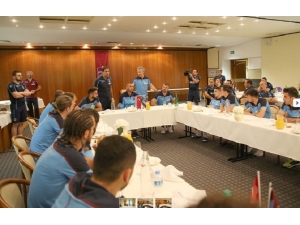 Ahmet Ağaoğlu, Slovenya Kampını Ziyaret Etti