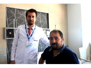 Kapalı Şeker Ameliyatı Yapılan Hasta Hem Şeker Hastalığından Hem De Kilolarından Kurtuluyor