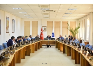 Saü Eğitim Fakültesi Akreditasyon Belgelerini Aldı