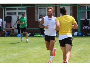 Ömer Şişmanoğlu: "Yeni Sezonun Başlamasını İple Çekiyorum"