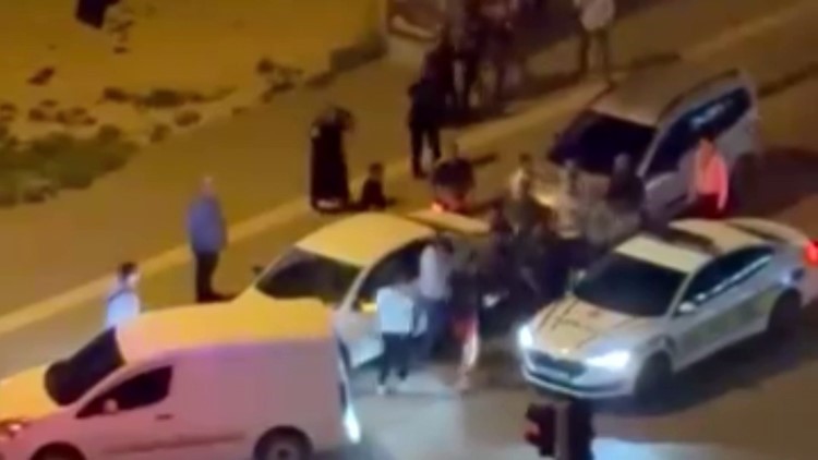 gaziantep-te-meydan-savasini-aratmayan-trafik-kavgasi