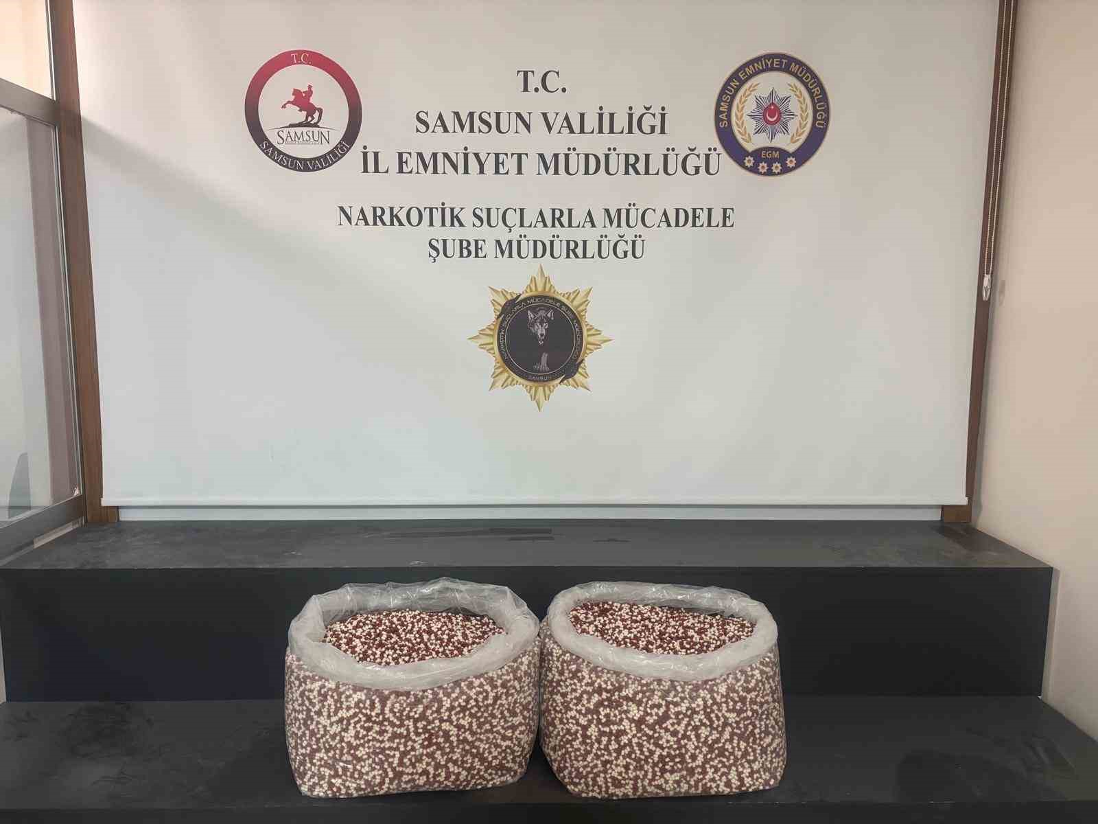 tirin-yatak-bolumunde-129-bin-500-uyusturucu-hap-ele-gecti