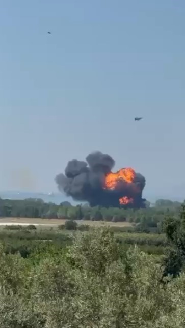 yalova-da-dusen-f-16-ucaginin-pilotu-yalova-egitim-arastirma-hastanesi-nde-tedavi-altina-alindi