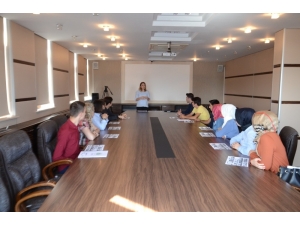 Kartepe Belediyesi’nden Stajyerlere Destek