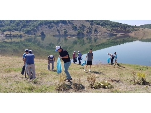 Hocalar Devlethan Barajı Çevresinde Temizlik Çalışması