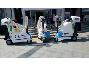 İzmit Sokaklarının Temizliğine Yatırım