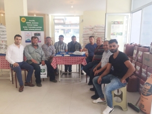 Burhaniye’de Çiftçilere Gereksiz Gübre Kullanmayın Uyarısı