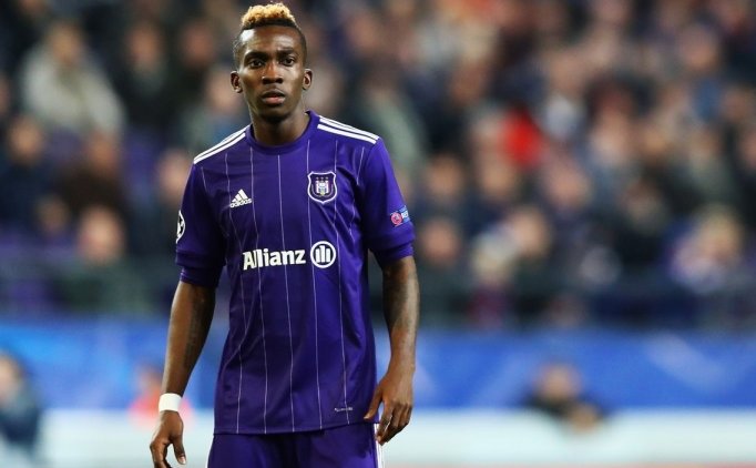 Galatasaray Ilk Yabancı Transferini Bitiriyor; Henry Onyekuru