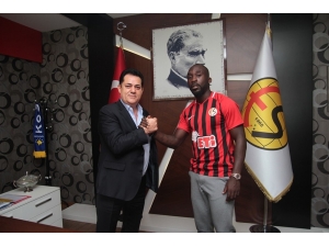 Herve Kage Eskişehirspor’da