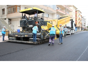 Akçakoca Belediyesi Sıcak Asfalt Sezonunu Açtı