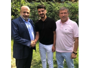 Batuhan İşçiler 2 Yıl Daha Adana Demirspor’da