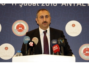 Adalet Bakanı Abdulhamit Gül Oldu
