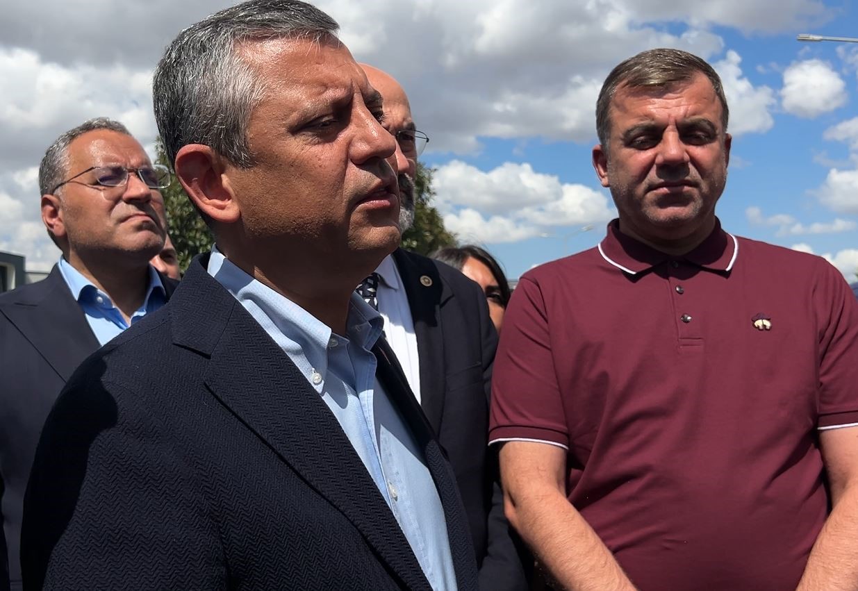 chp-meclis-grup-baskani-ozgur-ozel-ekrem-baskanin-savunma-hakki-engellenir-durumda