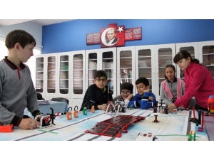 Büyükşehir’den Robotik Kodlama Yaz Kursu