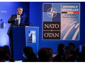 Nato Genel Sekreteri Stoltenberg:"nato Tüm Anlaşmazlıkların Üstesinden Tekrar Tekrar Geldi"