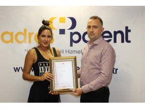 Sahra Işık Marka Oldu