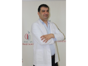 Prof. Dr. Özsoy: "Sıcakların Yükseldiği Günlerde Aşırı Sıcağa Maruz Kalan Hamilelerin Bebeklerinde Çeşitli Sakatlıklara Kadar Varan Problemler Yaşanabilir"