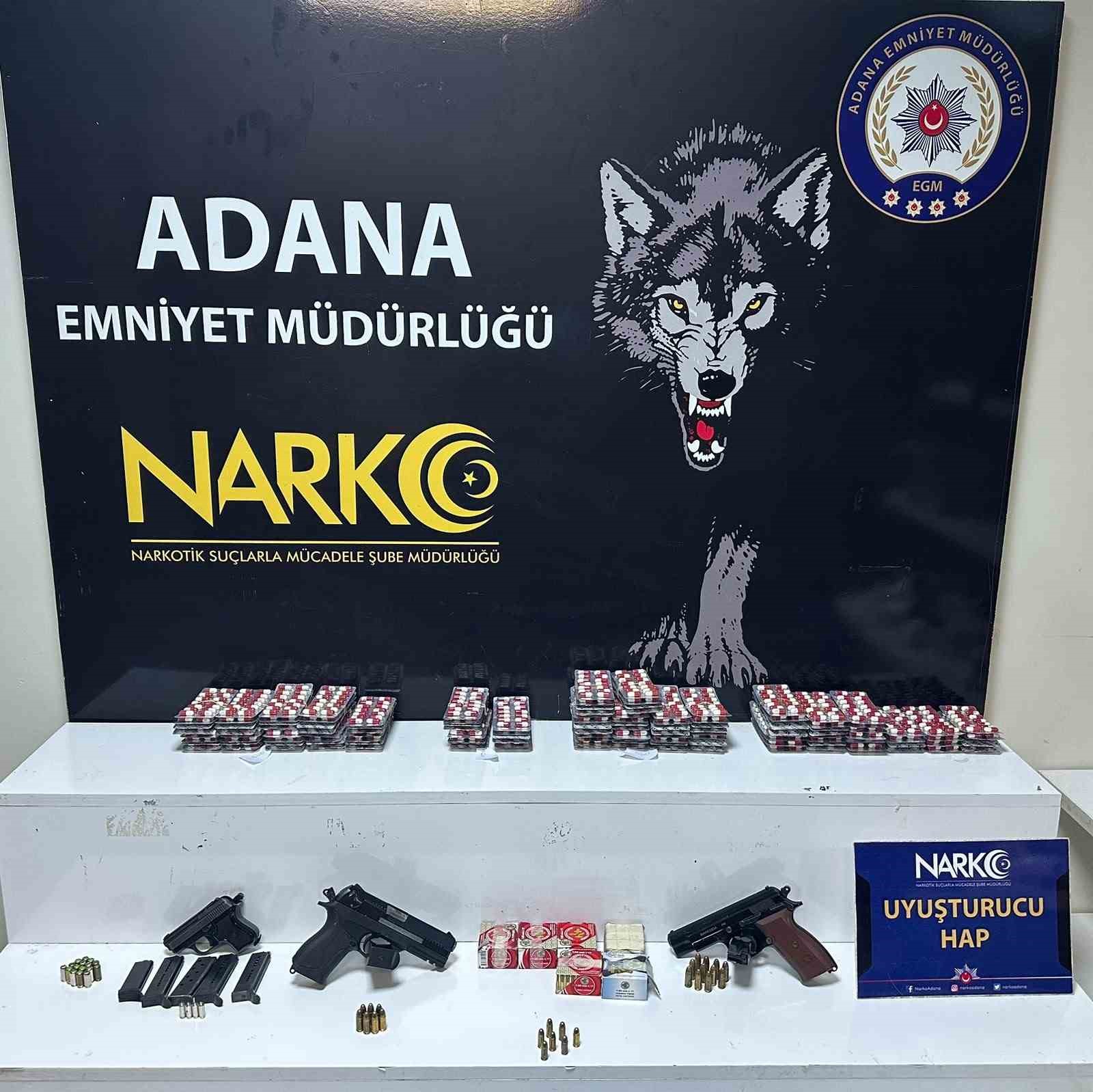 adana-da-narkotik-operasyonu-esrar-sentetik-hap-ve-silah-ele-gecirildi