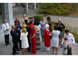 Emine Erdoğan, Nato Zirvesi’ne Katılan Lider Eşleri İle Bir Araya Geldi