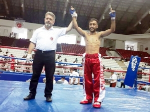 Aydınlı Sedat, Kick Boksta 5. Kez Türkiye Şampiyonu Oldu