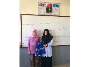 Kur’an-ı Kerim Öğrenen Öğrenciler Ödüllendiriliyor