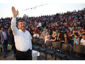 Darıca’da Karslılar Sahne Aldı