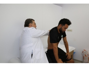 Sakaryasporlu Futbolcular Sağlık Kontrolünden Geçti