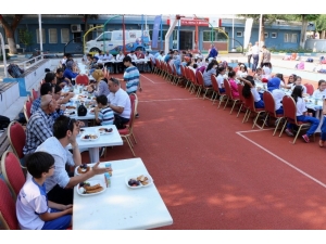 Spor İl Müdürü Öztürk Ve İl Müftüsü Cihan Yaz Okulu Sporcularıyla Buluştu