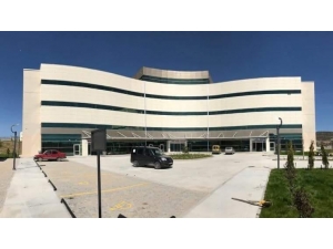 Yeni Hastanenin Adı Dr. Fazıl Doğan Emet Devlet Hastanesi Oldu