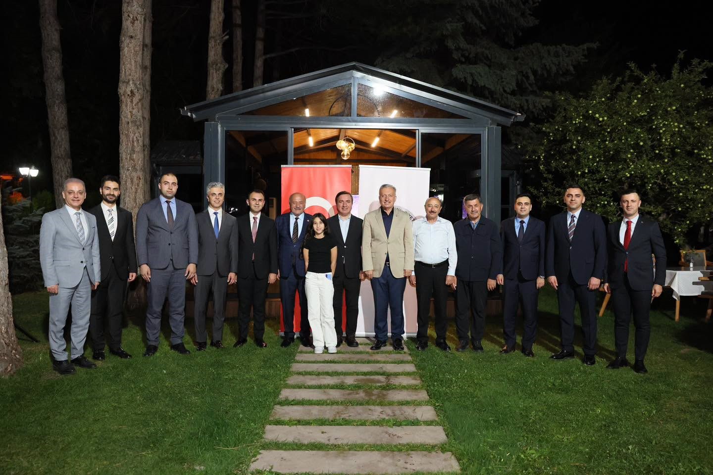 erzincan-da-ebyu-rektoru-prof-dr-levent-icin-veda-programi-duzenlendi