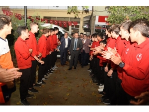 Aktaş: “Spor Gençler İçin Fırsat”