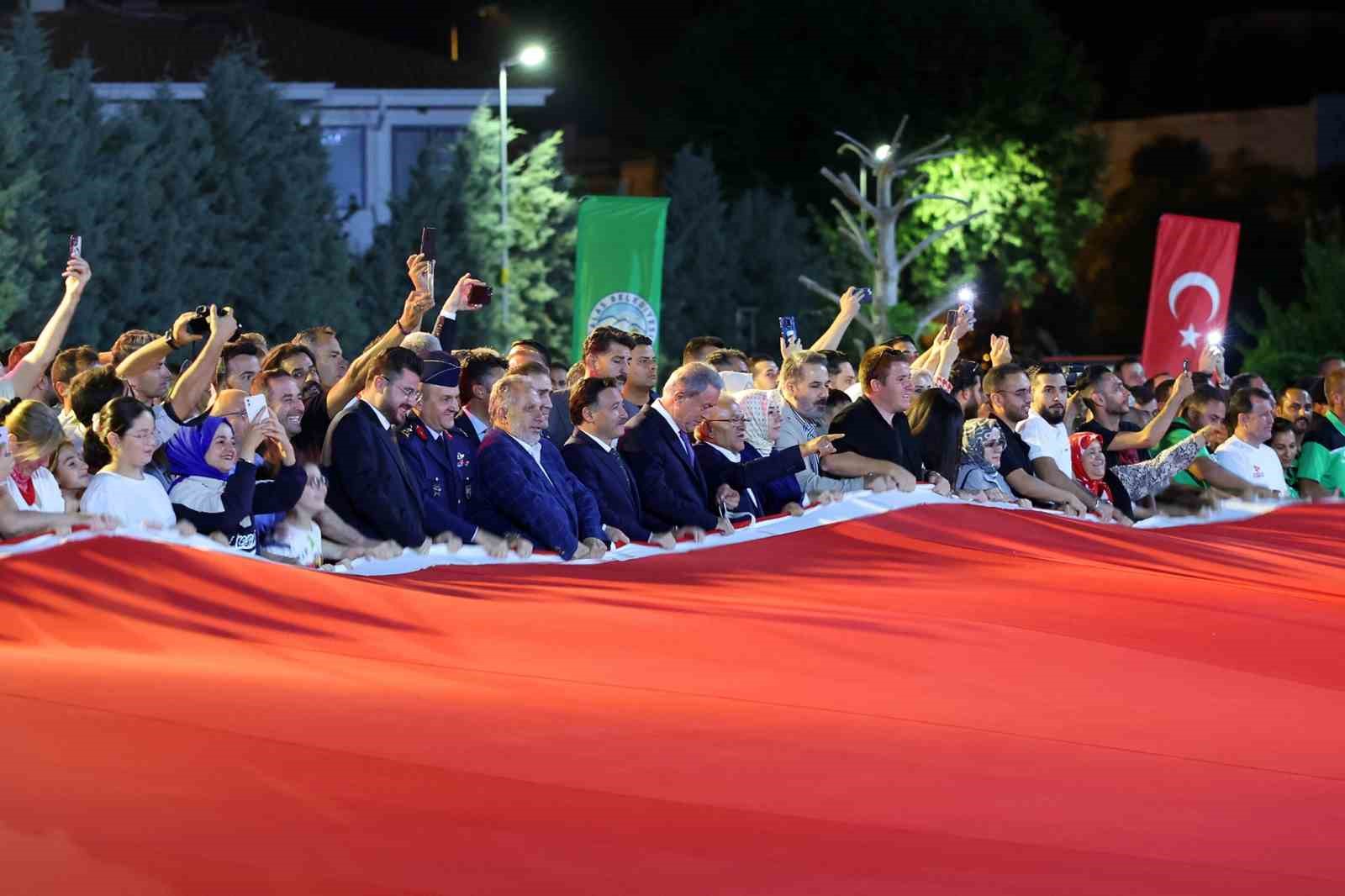 baskan-yalcin-dan-15-temmuz-mesaji