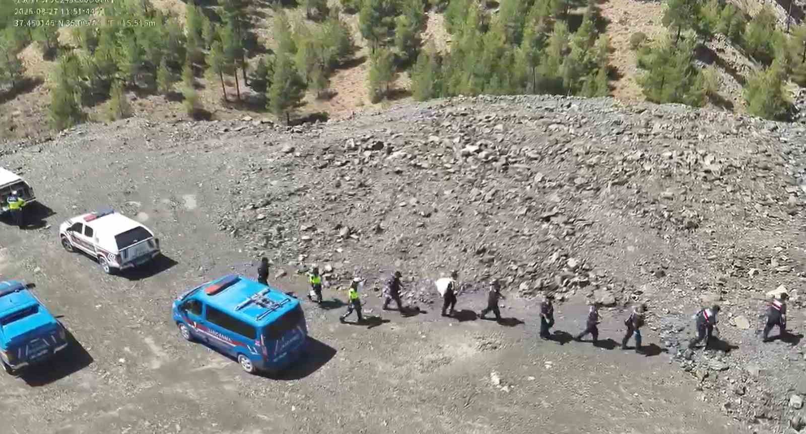 adana-da-uyusturucu-operasyonu-esrar-ve-hint-keneviri-ele-gecirildi